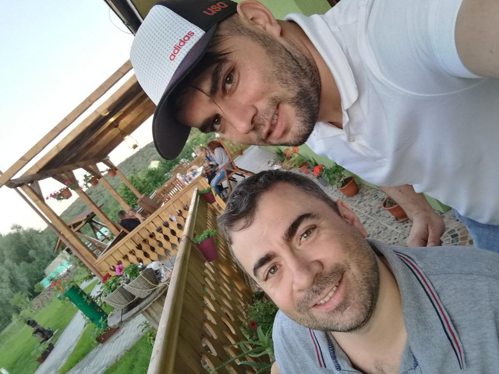 Agropensiunea Valea Fagilor Luncavita 外观 照片