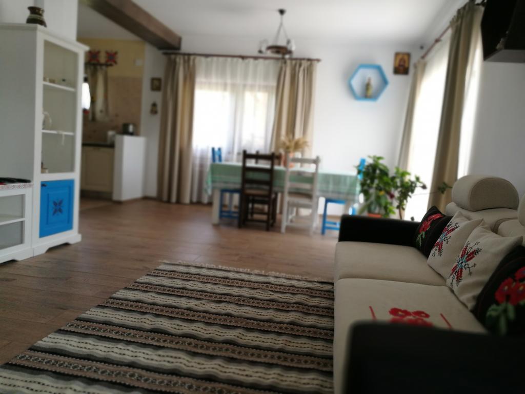 Agropensiunea Valea Fagilor Luncavita 外观 照片